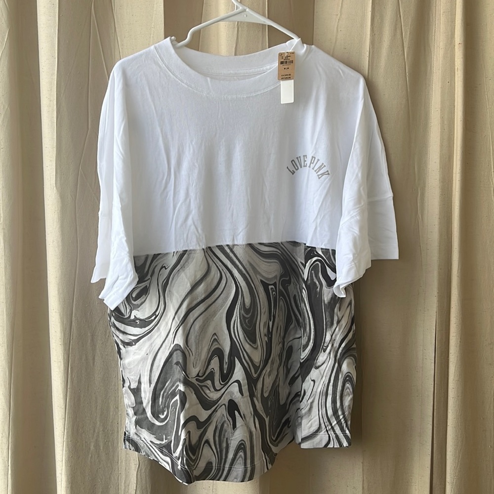 VS PINK oversized campus tee